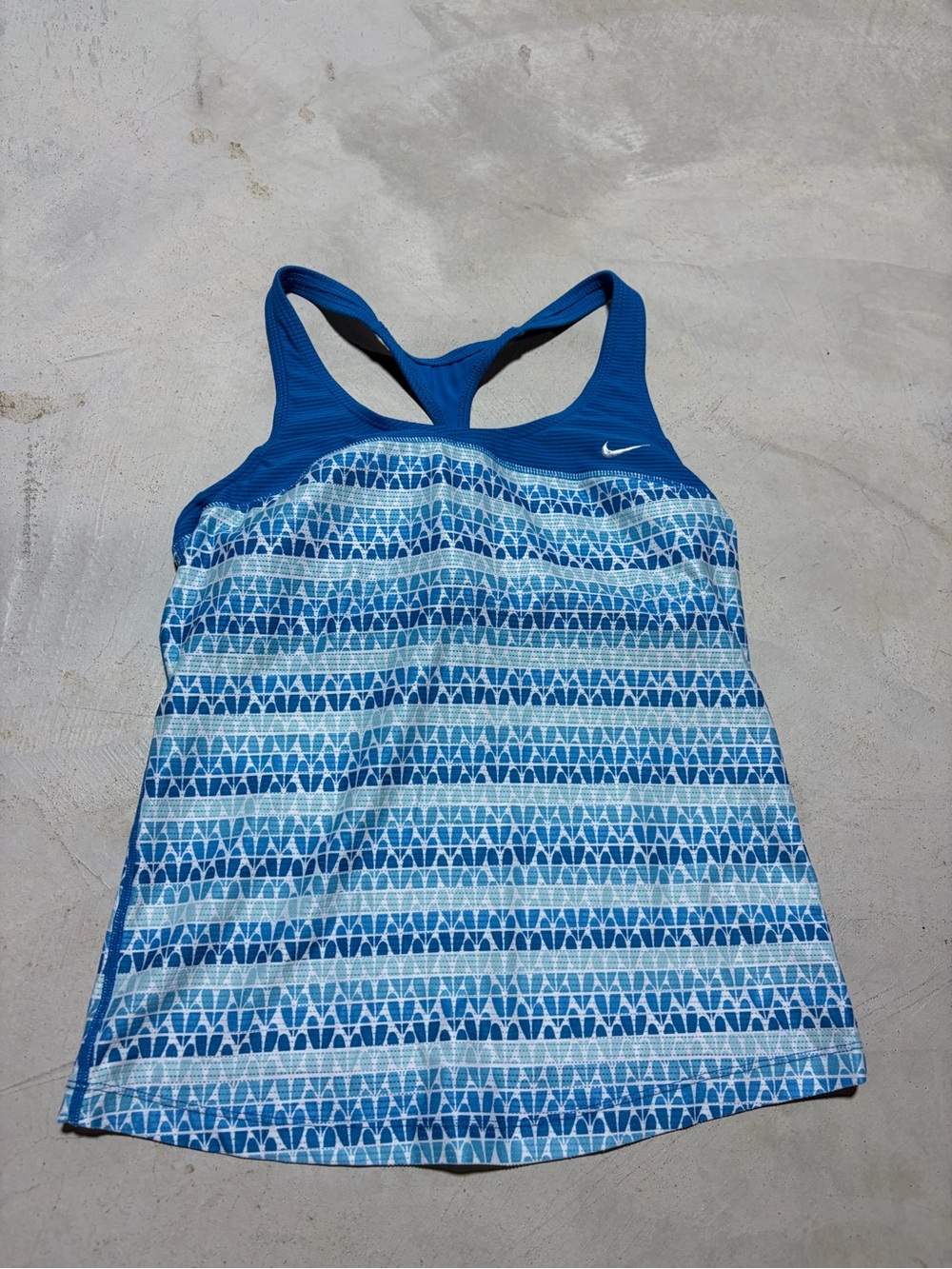 Nike Blue Patterned y2k Racerback Tank medium